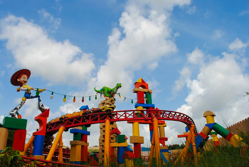 Jessie and Rex watching over Slinky Dog Dash at Toy Story Land, Disney’s Hollywood Studios.