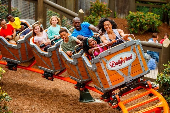 Ahorros Entradas Pick-A-Day Parque Temático Dollywood | Mejores Ofertas en Gatlinburg