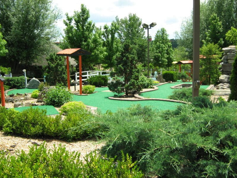 Brookside Miniature Golf course in Branson, Missouri