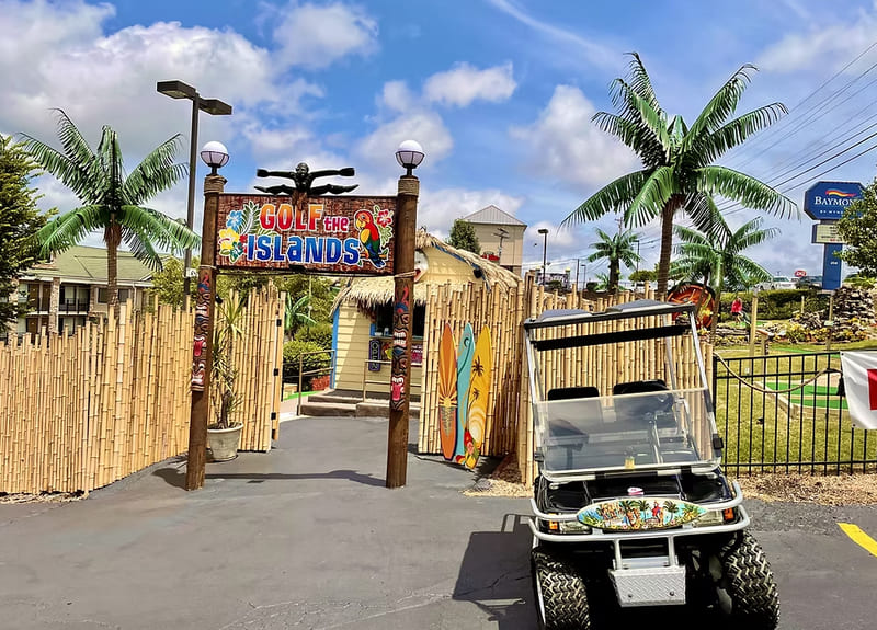 Native Hut Mini Golf course in Branson, Missouri